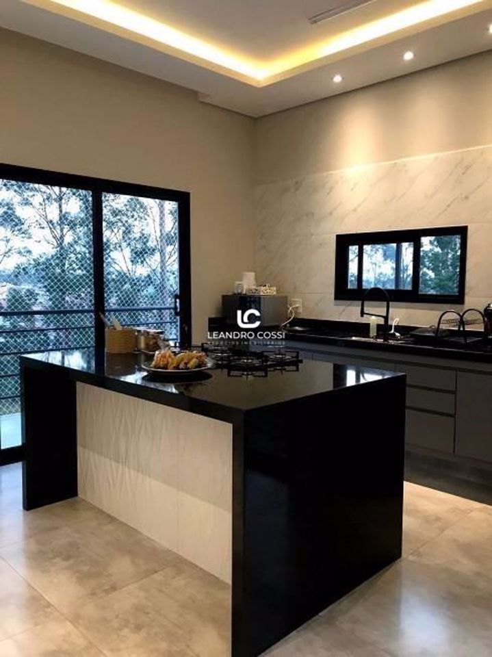 Casa de Condomínio Condomínio Residencial Central Parque Salto 