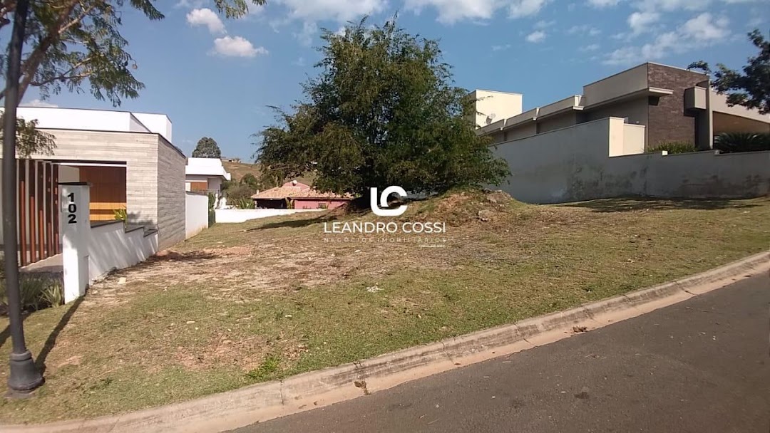Terreno de Condomínio Residencial Parque Campos de Santo Antônio II Itu