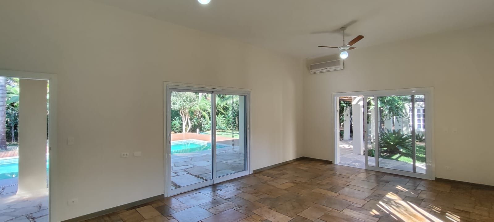 Casa de condomínio à venda no Condomínio Terras de São José: