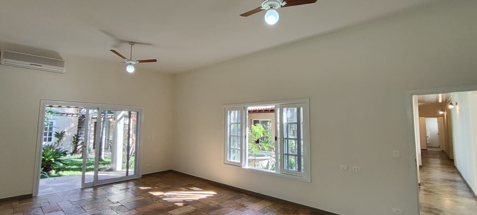 Casa de condomínio à venda no Condomínio Terras de São José: