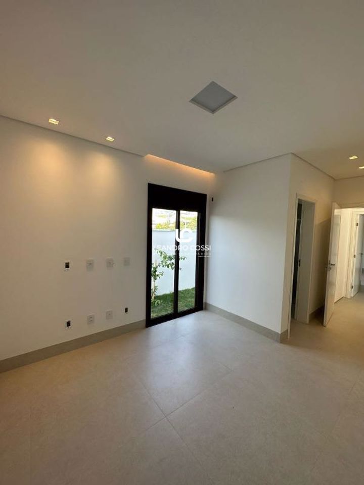 Casa de condomínio à venda no Condomínio Reserva Saint Paul: