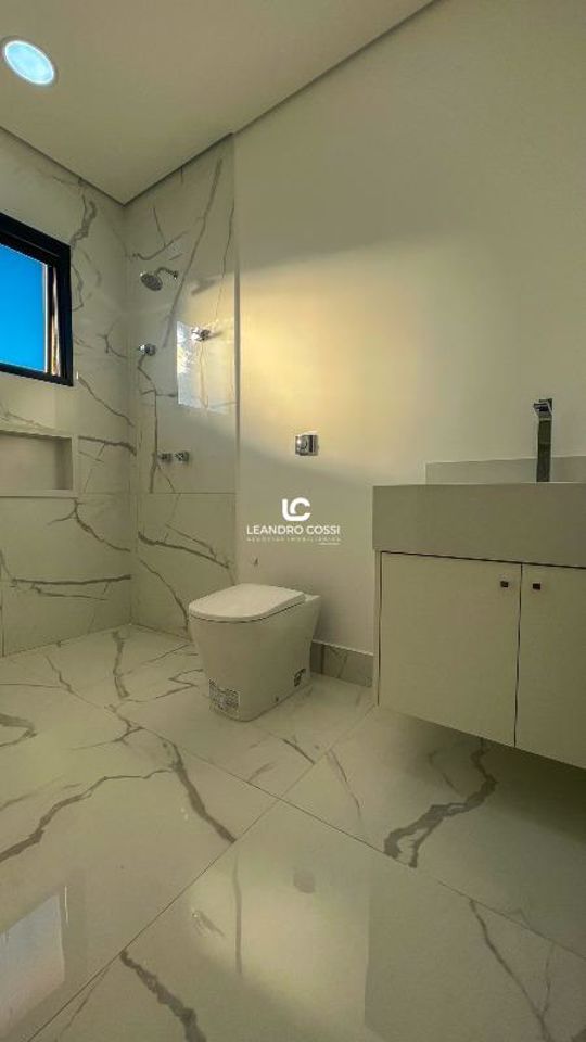 Casa de condomínio à venda no Condomínio Villas do Golfe: