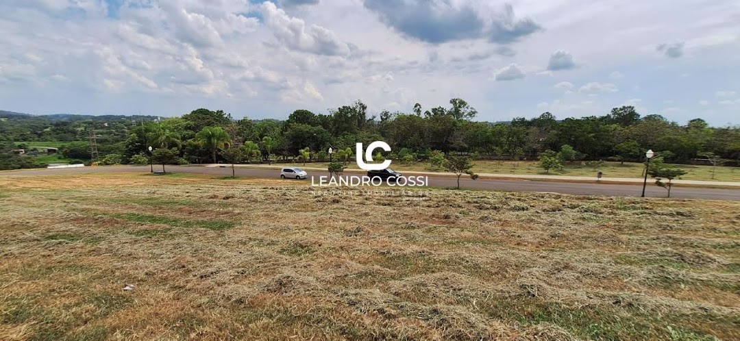Terreno de Condomínio à venda no Condomínio Villas do Golfe: