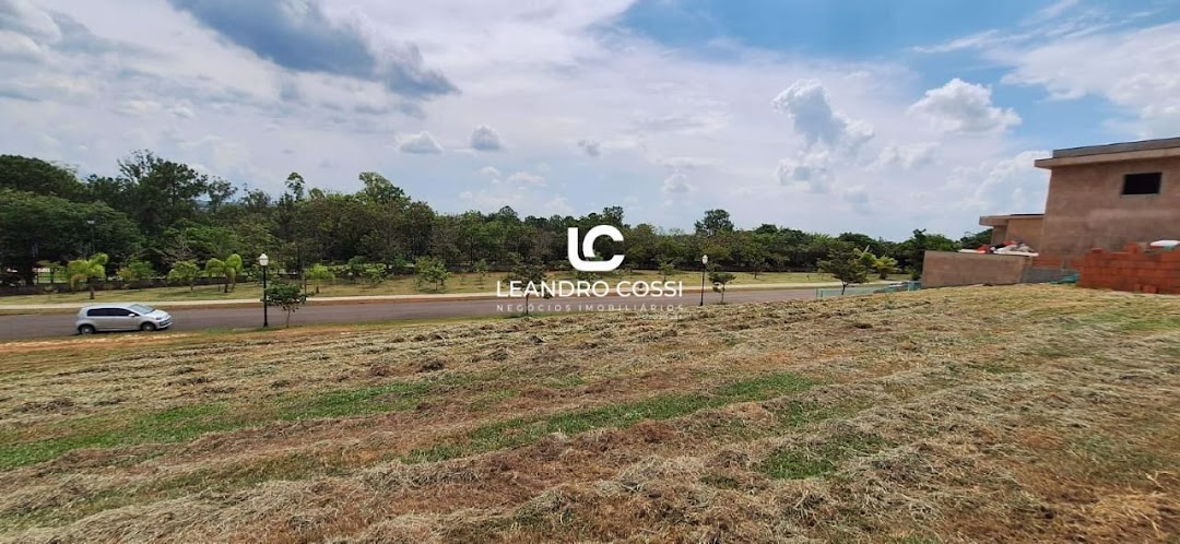 Terreno de Condomínio à venda no Condomínio Villas do Golfe: