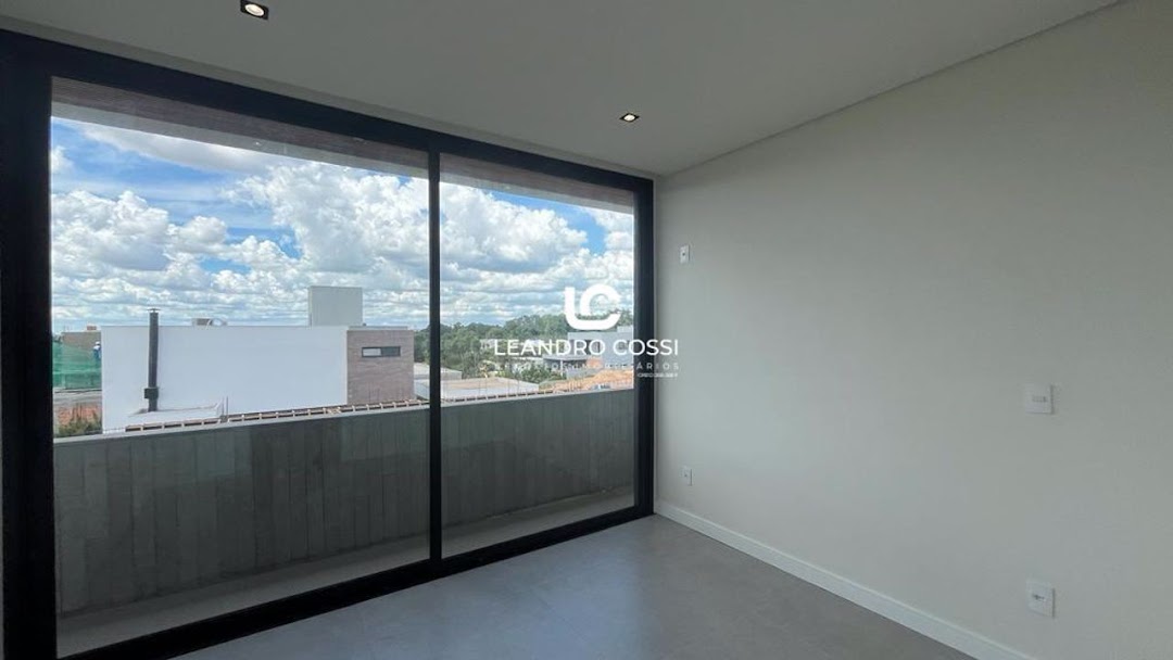 Casa de condomínio à venda no Condomínio Villas do Golfe: