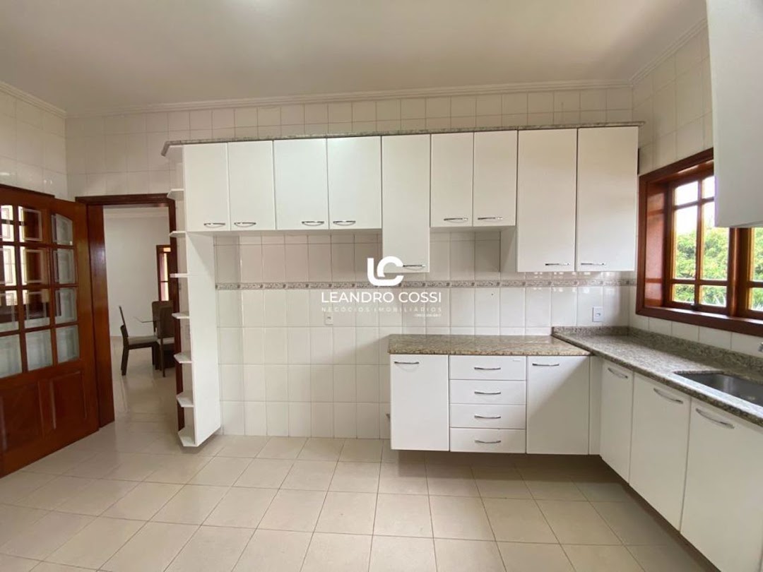 Casa de condomínio à venda no Condomínio Parque Village Castelo: