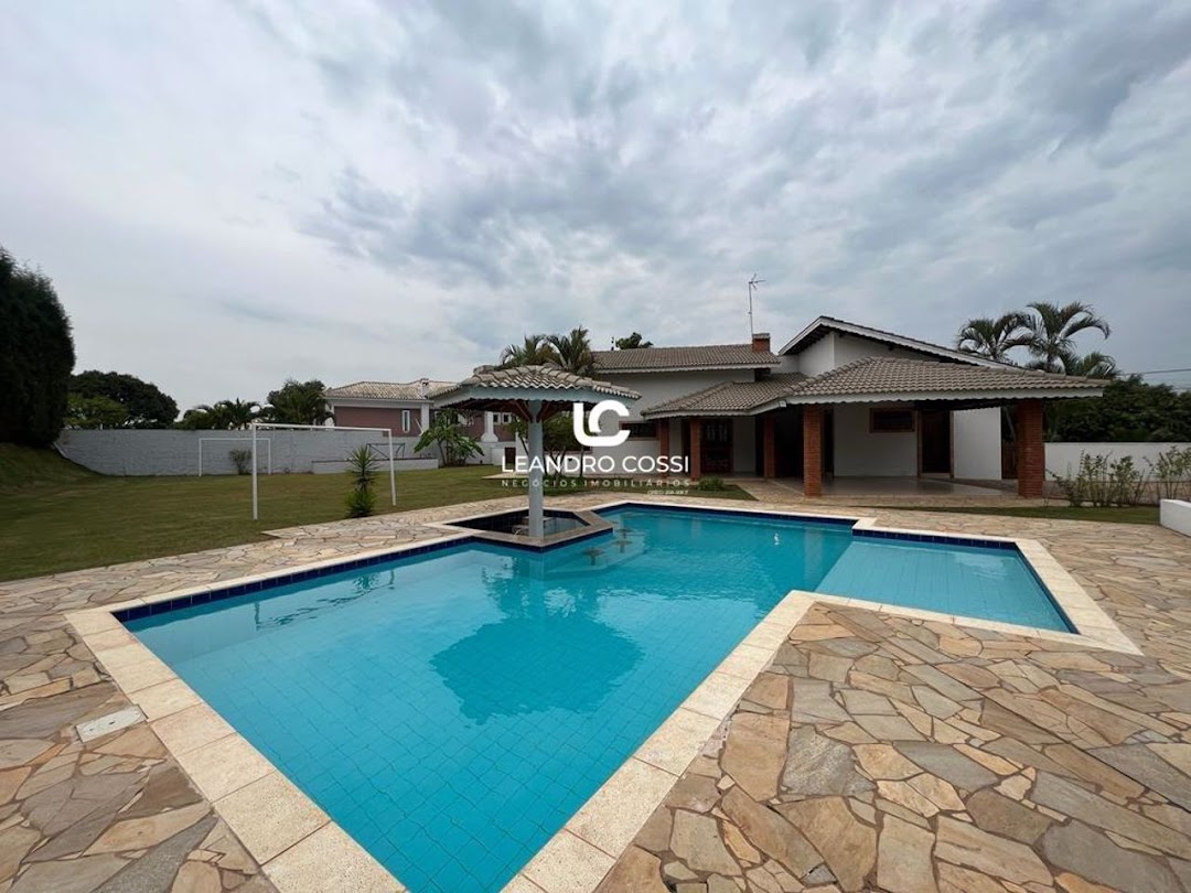 Casa de condomínio à venda no Condomínio Parque Village Castelo: