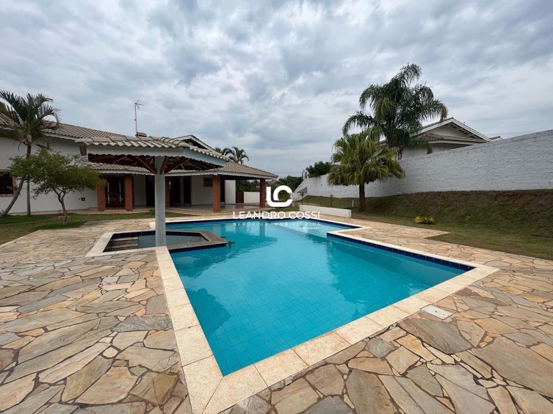 Casa de condomínio à venda no Condomínio Parque Village Castelo: