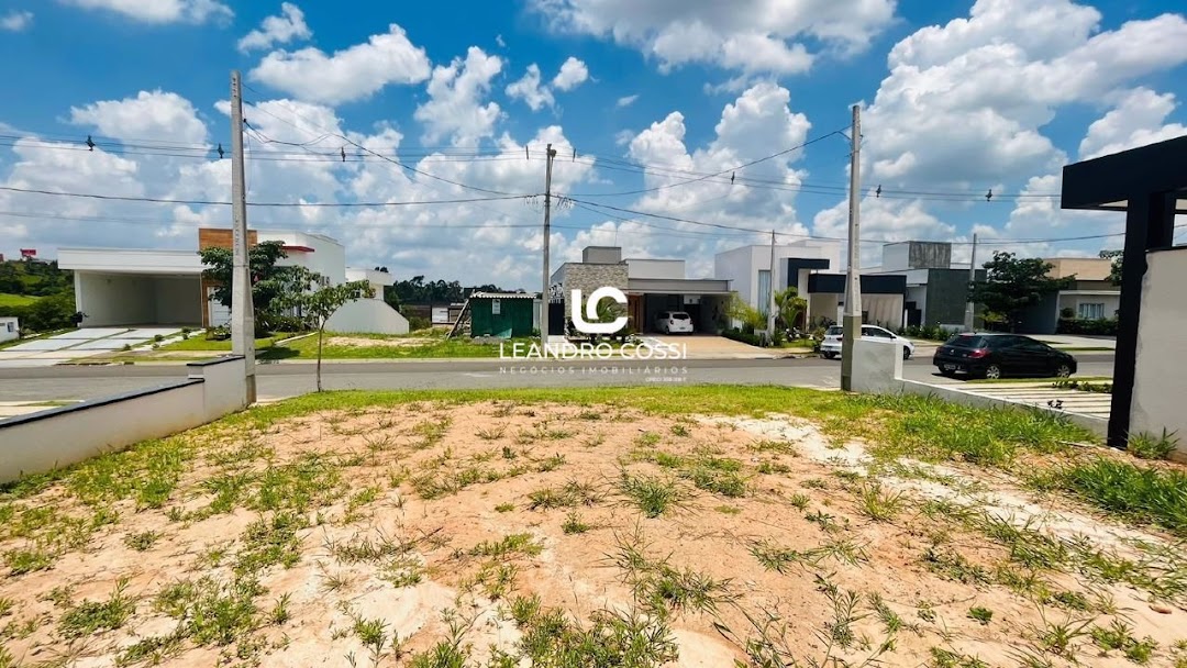 Terreno à Venda no Condomínio Central Parque - Salto/Sp