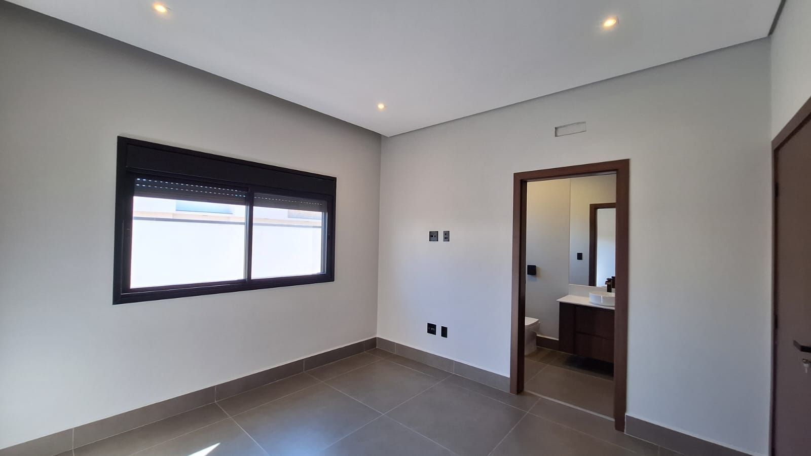 Casa de condomínio à venda no Portal dos Bandeirantes Salto: