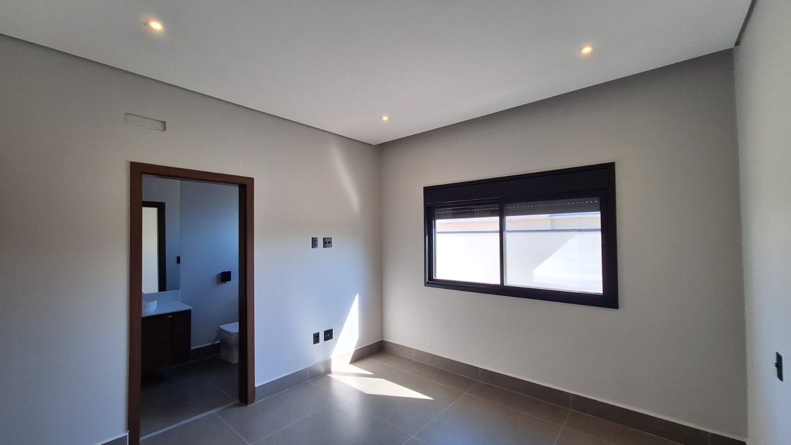 Casa de condomínio à venda no Portal dos Bandeirantes Salto: