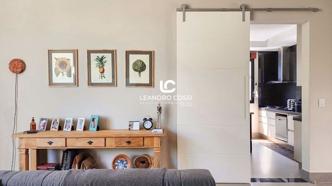 Casa de condomínio à venda no Condomínio Parque do Varvito: