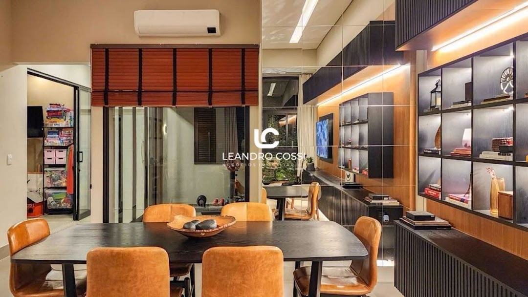 Casa de condomínio à venda no Condomínio Parque do Varvito: