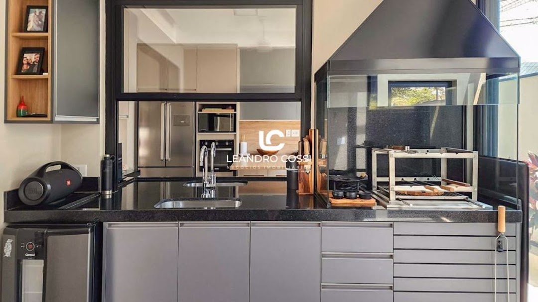 Casa de condomínio à venda no Condomínio Parque do Varvito: