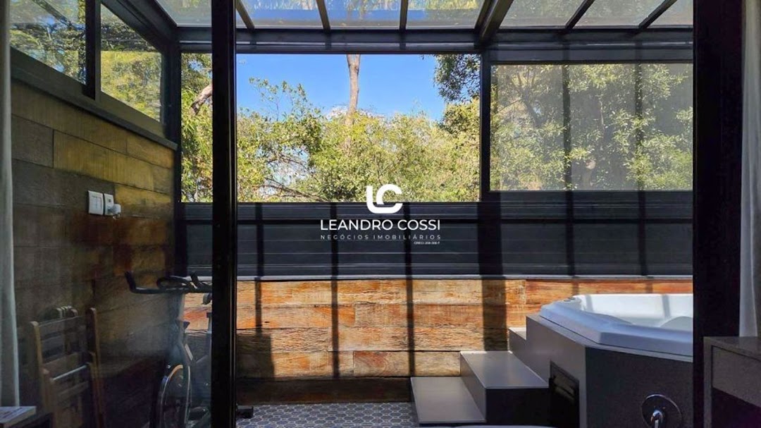 Casa de condomínio à venda no Condomínio Parque do Varvito: