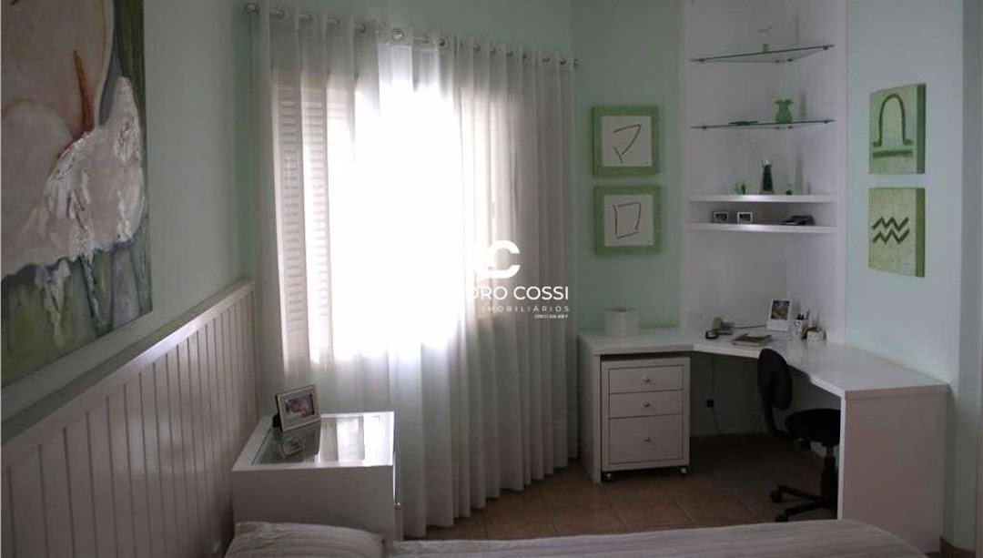 Casa de condomínio à venda no Condomínio Campos de Santo Antônio: