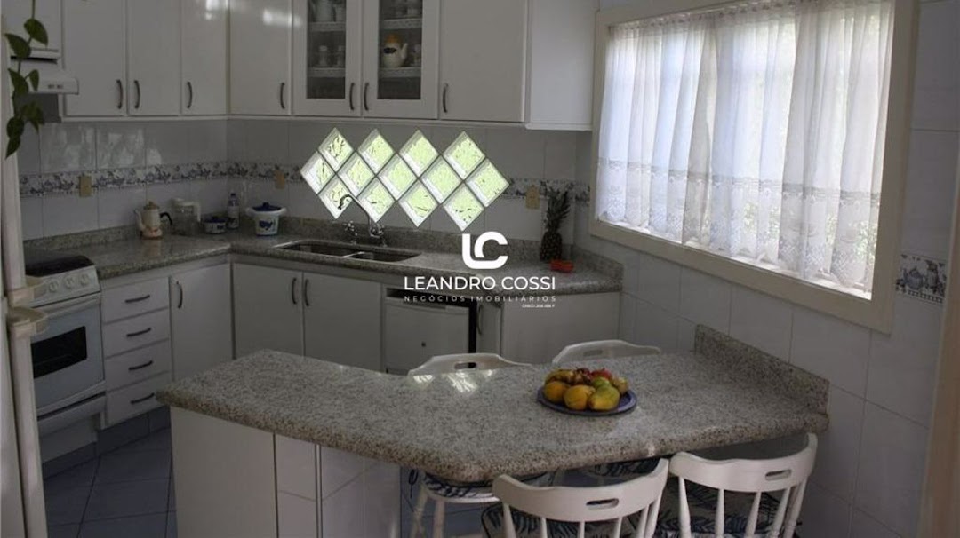 Casa de condomínio à venda no Condomínio Campos de Santo Antônio: