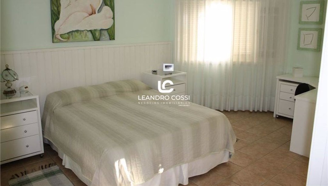 Casa de condomínio à venda no Condomínio Campos de Santo Antônio: