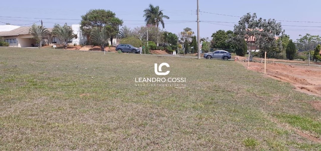 Terreno de Condomínio à venda no Condomínio Village Moutonnée:
