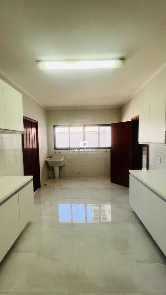 Casa de condomínio à venda no Condomínio City Castelo: