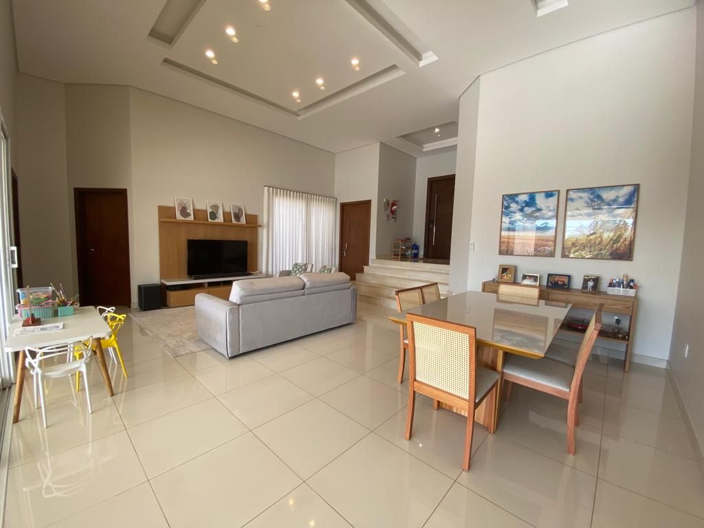 Casa de condomínio à venda no Condominio Fazenda Palmeiras Imperiais: