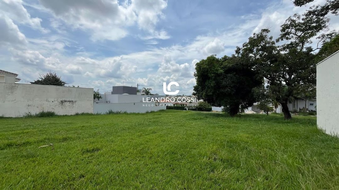 Terreno à Venda no Condomínio Fazenda Palmeiras Imperiais, Salto/Sp