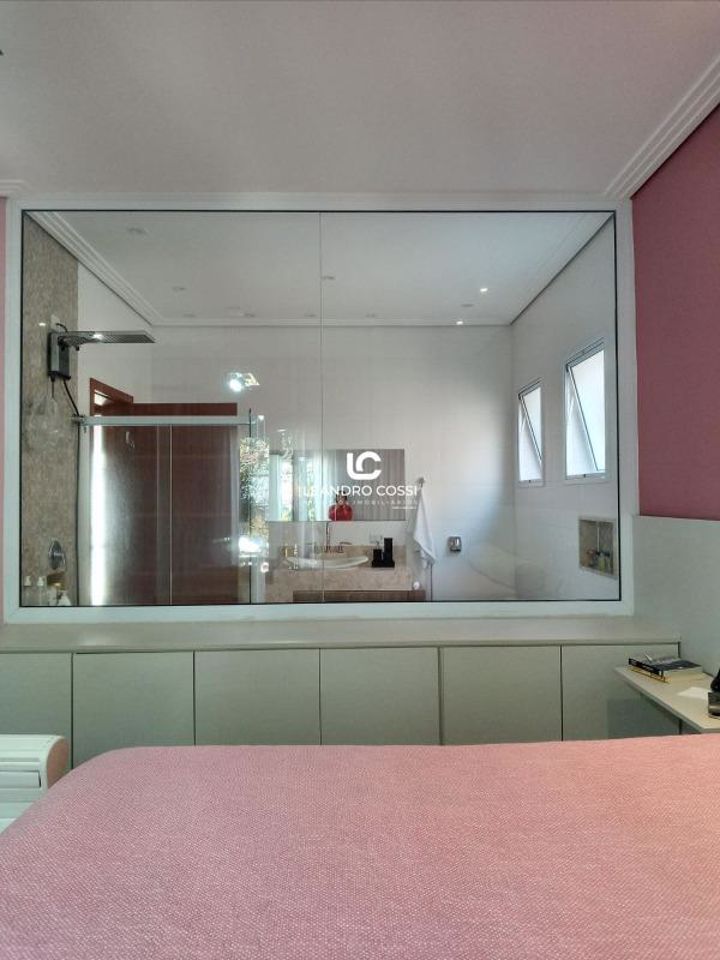 Casa de condomínio à venda no Condomínio Parque Village Castelo: