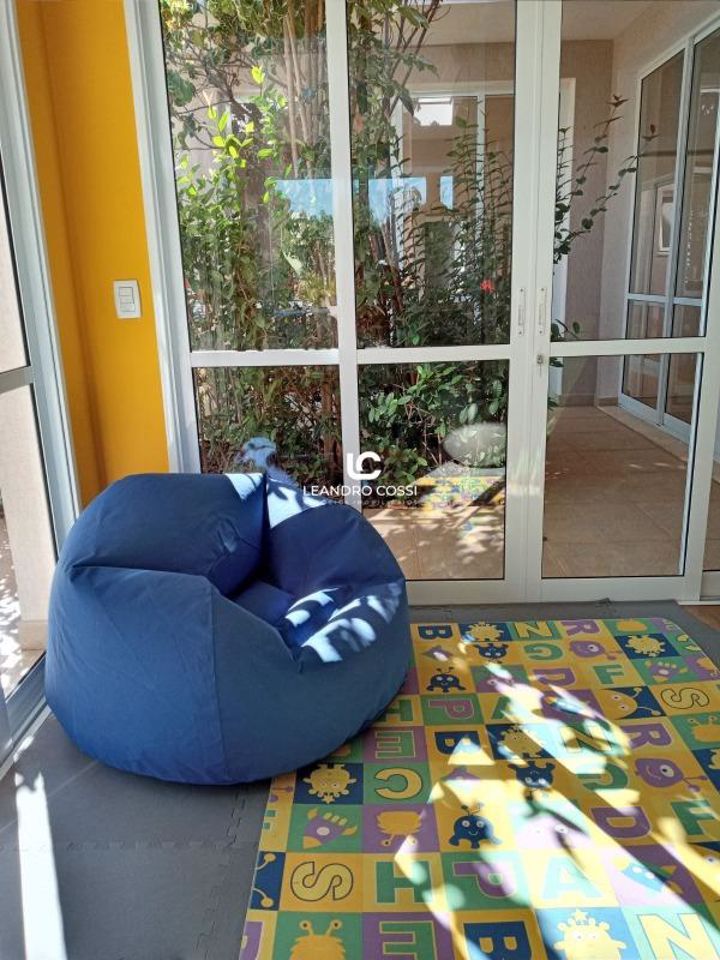 Casa de condomínio à venda no Condomínio Parque Village Castelo: