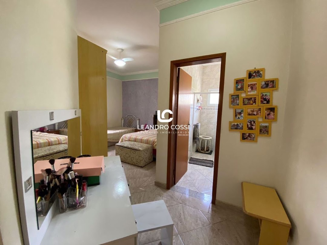 Casa de condomínio à venda no Condomínio Terras de Mont Serrat: