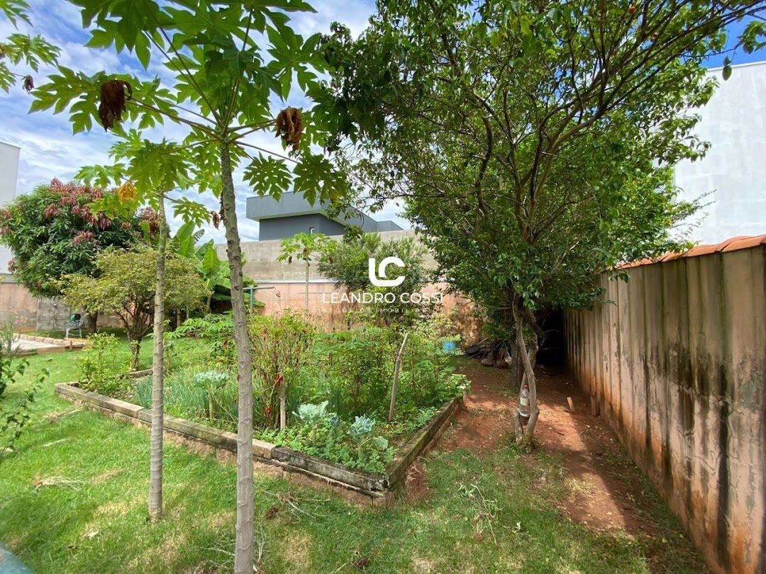 Casa de condomínio à venda no Condomínio Terras de Mont Serrat: