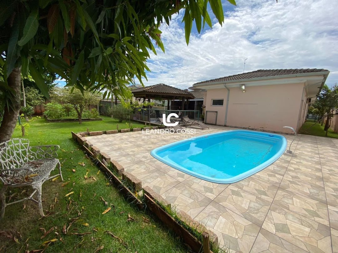 Casa de condomínio à venda no Condomínio Terras de Mont Serrat: