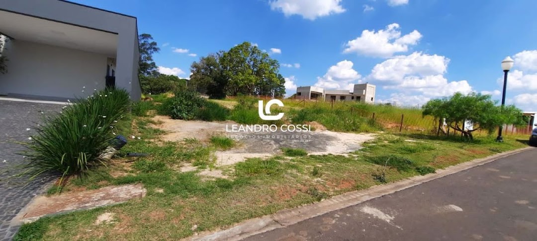 Terreno de Condomínio à venda no Condomínio Villas do Golfe: