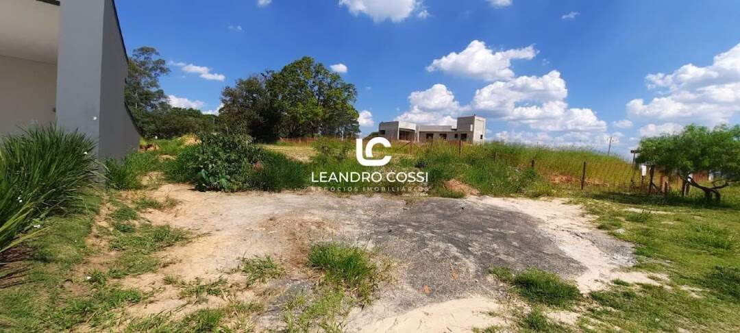 Terreno à Venda no Condomínio Villas do Golf - Itu/Sp