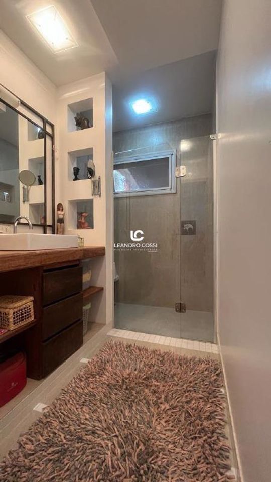 Casa de condomínio à venda no Condomínio Campos de Santo Antônio: