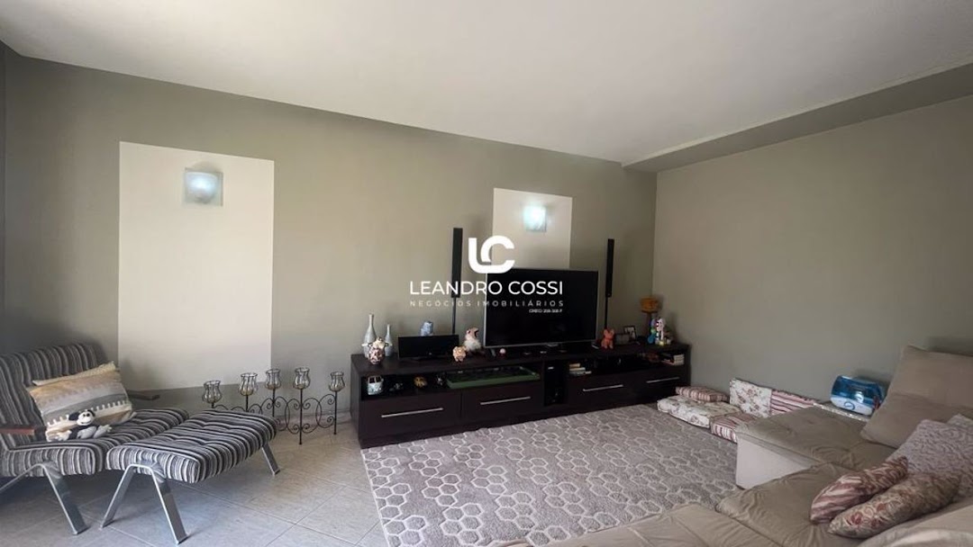 Casa de condomínio à venda no Condomínio Campos de Santo Antônio: