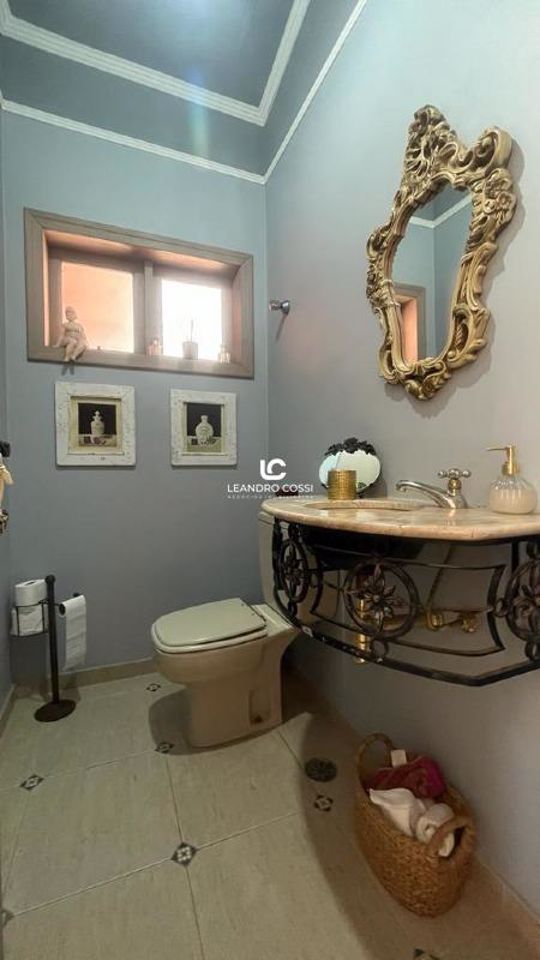 Casa de condomínio à venda no Condomínio Campos de Santo Antônio: