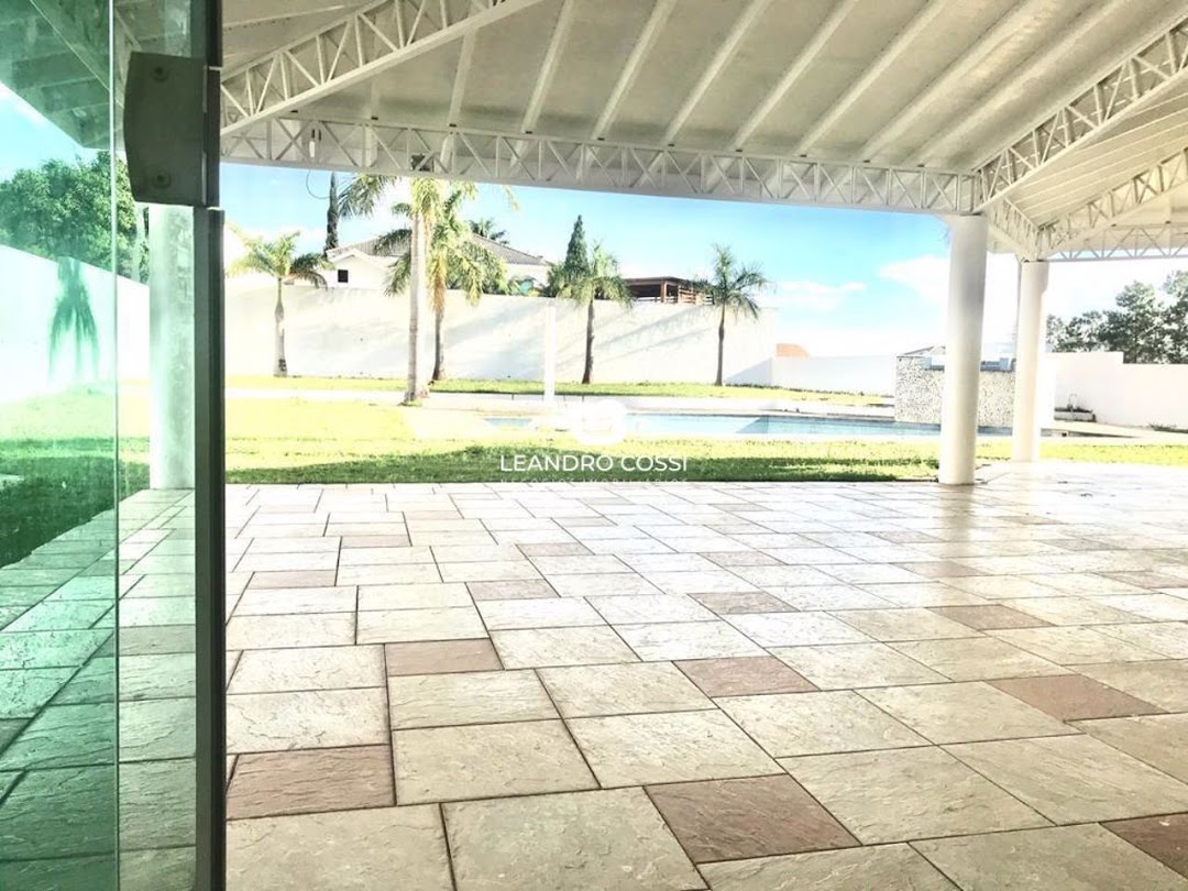 Casa de condomínio à venda no Condomínio Parque Village Castelo: