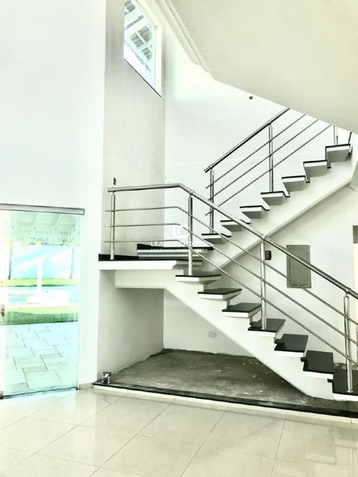 Casa de condomínio à venda no Condomínio Parque Village Castelo: