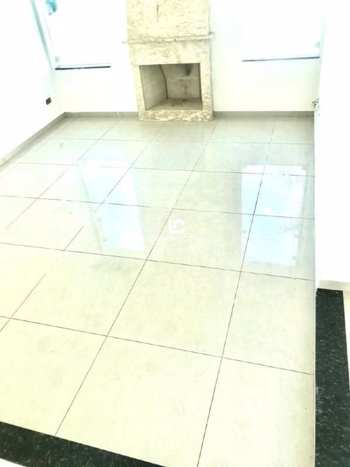 Casa de condomínio à venda no Condomínio Parque Village Castelo: