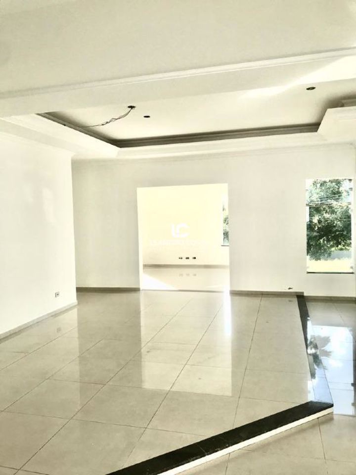 Casa de condomínio à venda no Condomínio Parque Village Castelo: