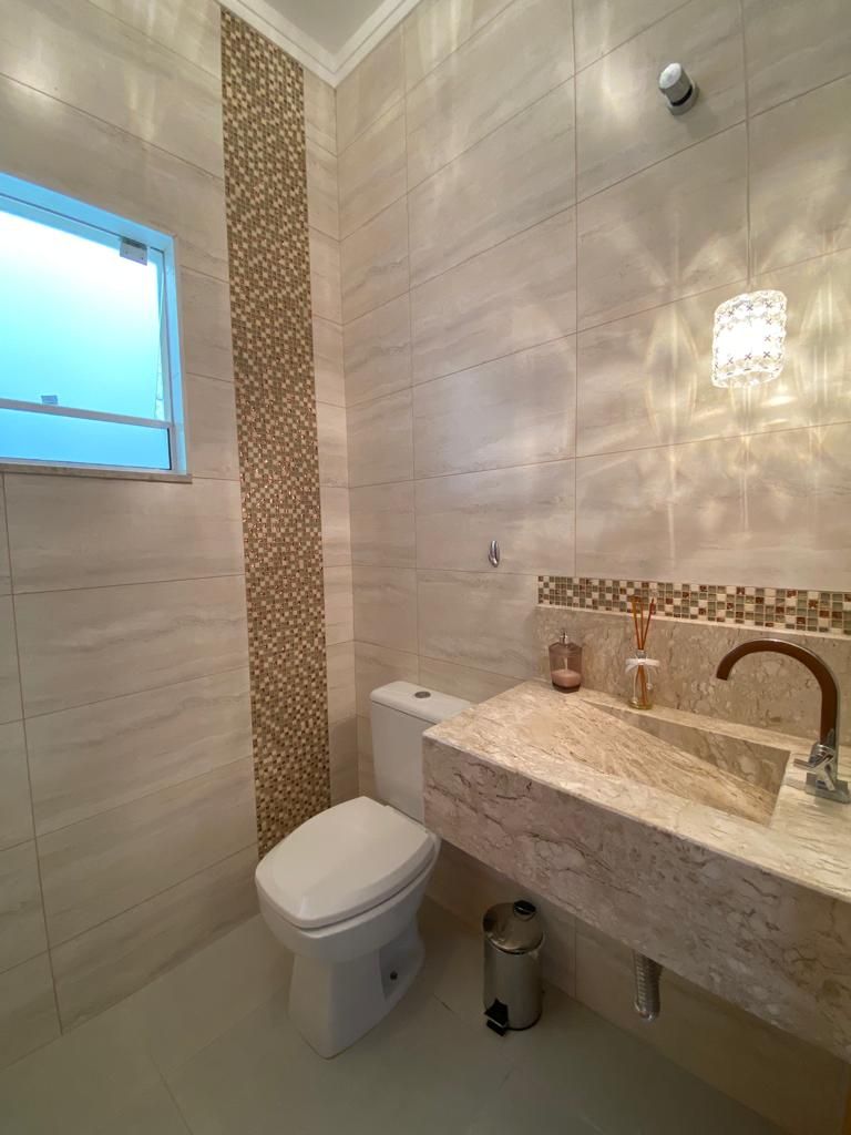 Casa de condomínio à venda no Condomínio Terras de Mont Serrat: