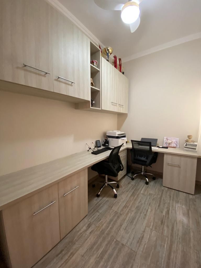 Casa de condomínio à venda no Condomínio Terras de Mont Serrat: