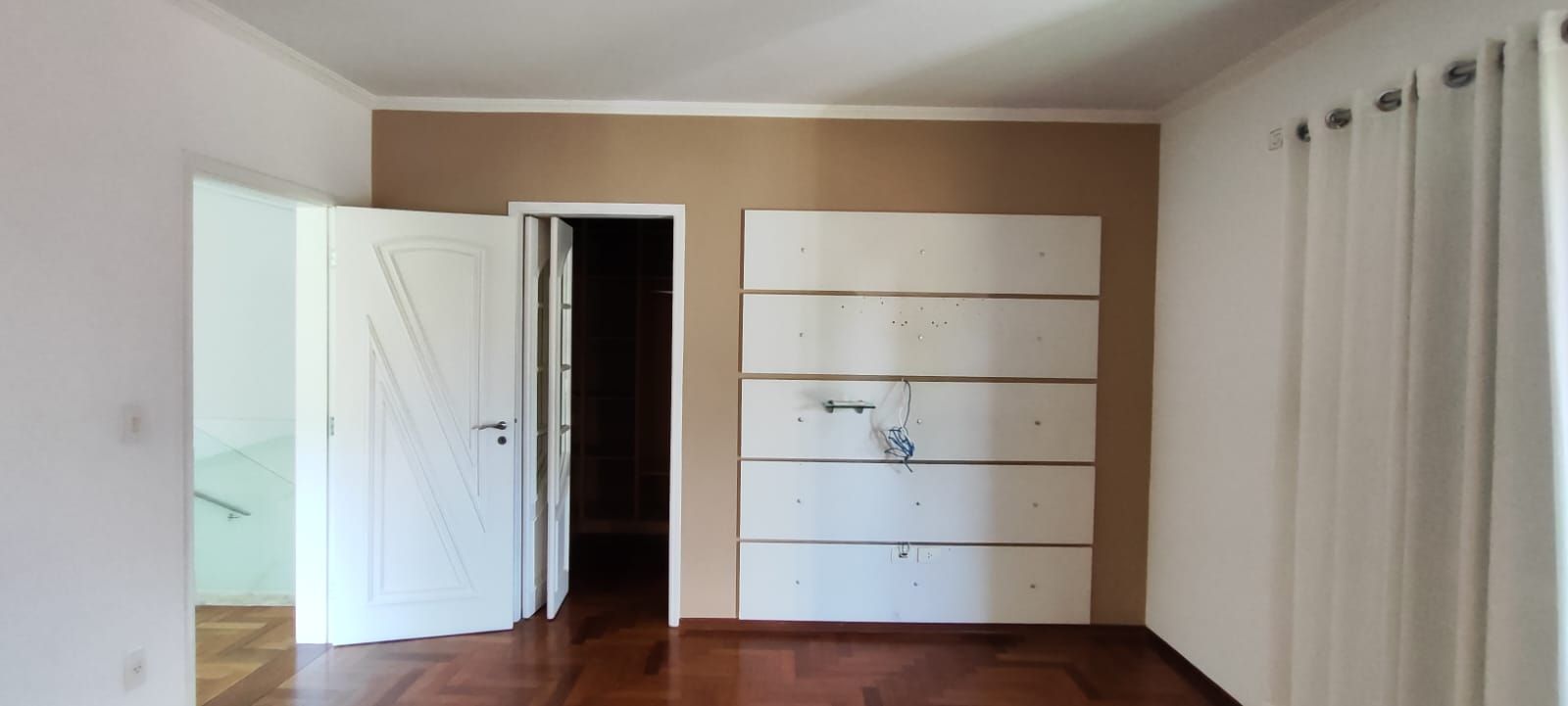 Casa de condomínio à venda no Condomínio Campos de Santo Antônio: