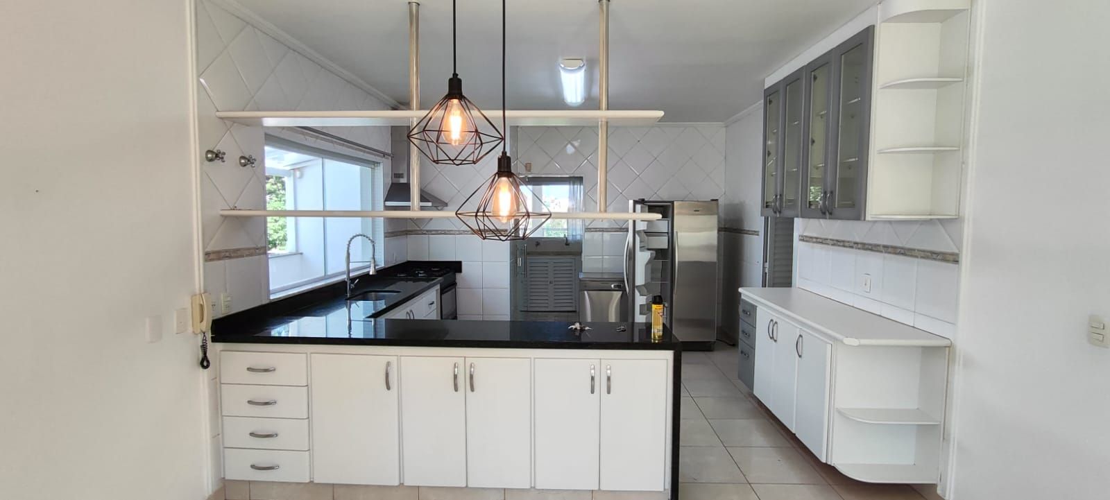 Casa de condomínio à venda no Condomínio Campos de Santo Antônio: