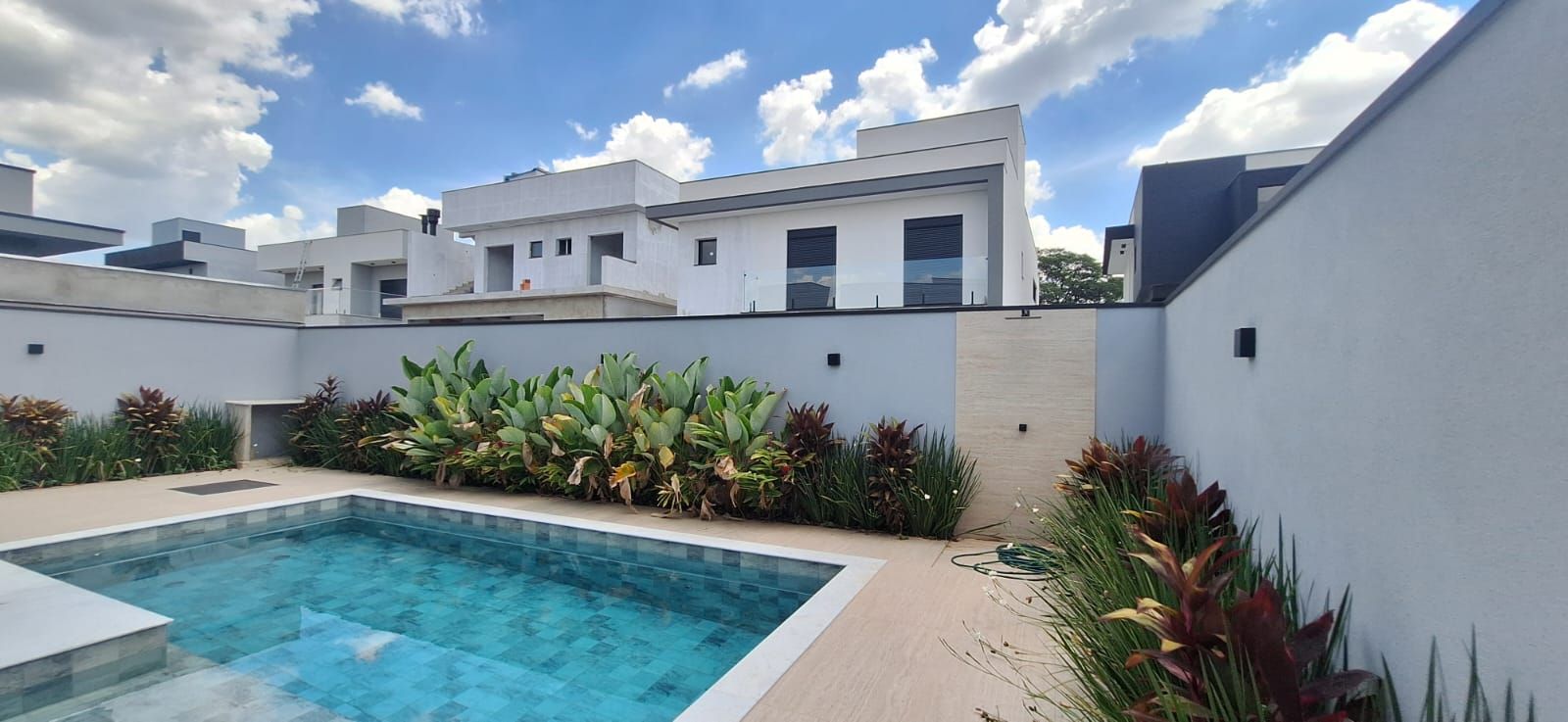 Casa de condomínio à venda no Condomínio Residencial Una: