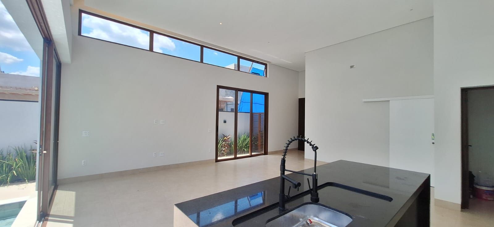 Casa de condomínio à venda no Condomínio Residencial Una: