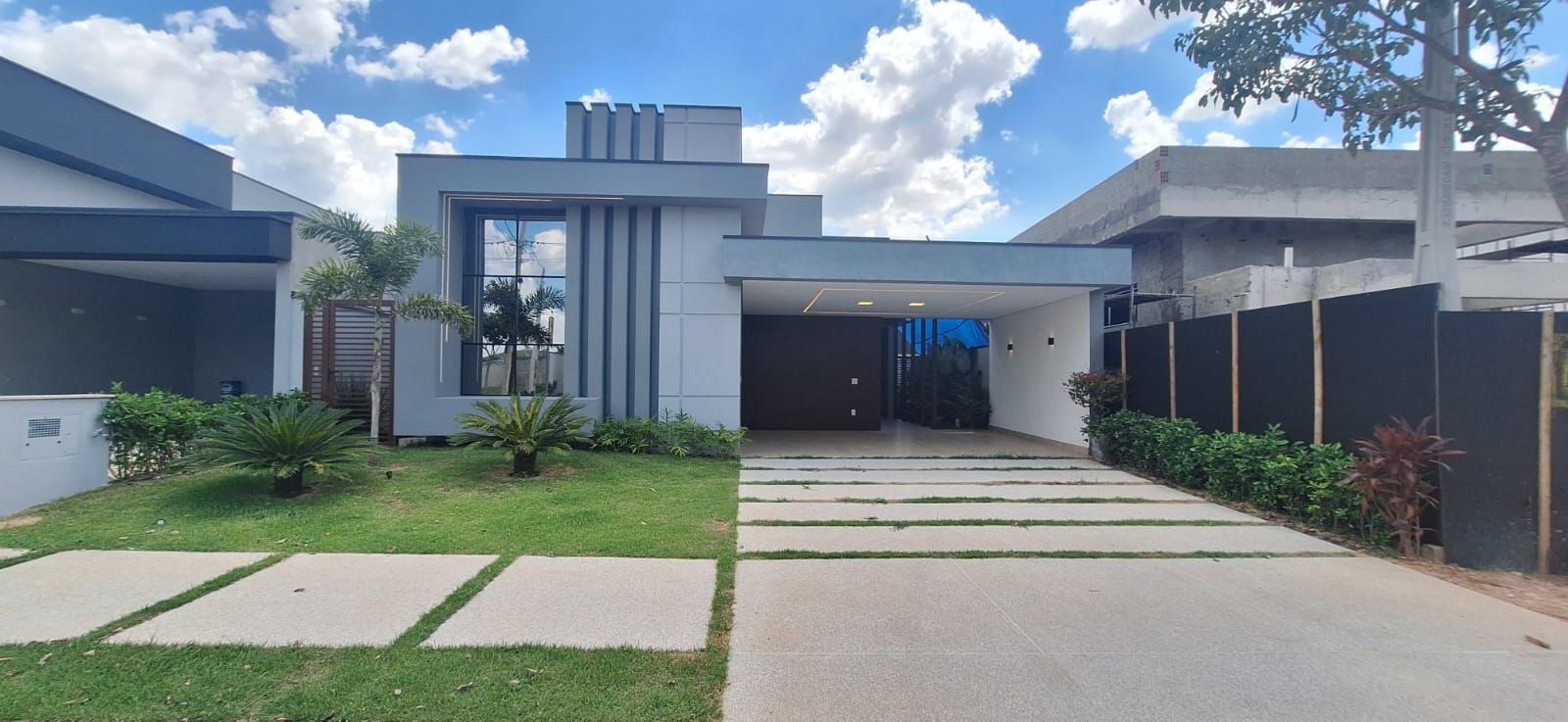 Casa de condomínio à venda no Condomínio Residencial Una: