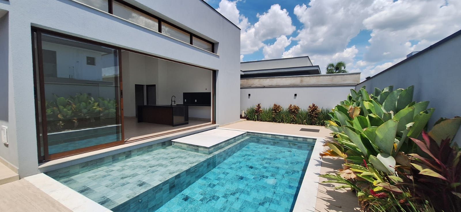 Casa de condomínio à venda no Condomínio Residencial Una: