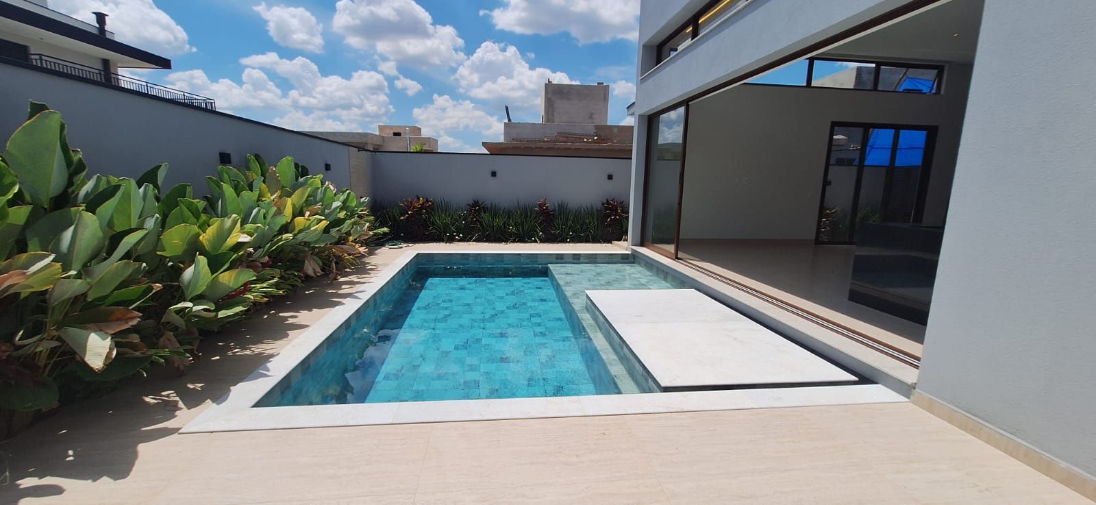 Casa de condomínio à venda no Condomínio Residencial Una: