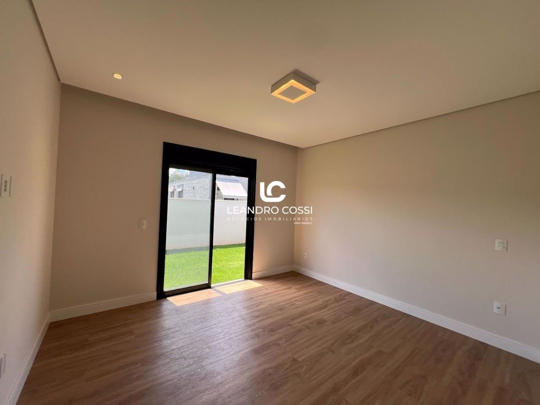 Casa de condomínio à venda no Condomínio Villas do Golfe: